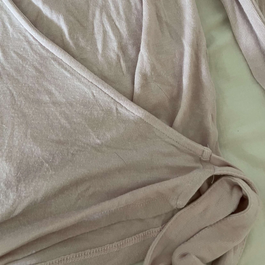 Ljusrosa omlottopp från 157, stl M - 3