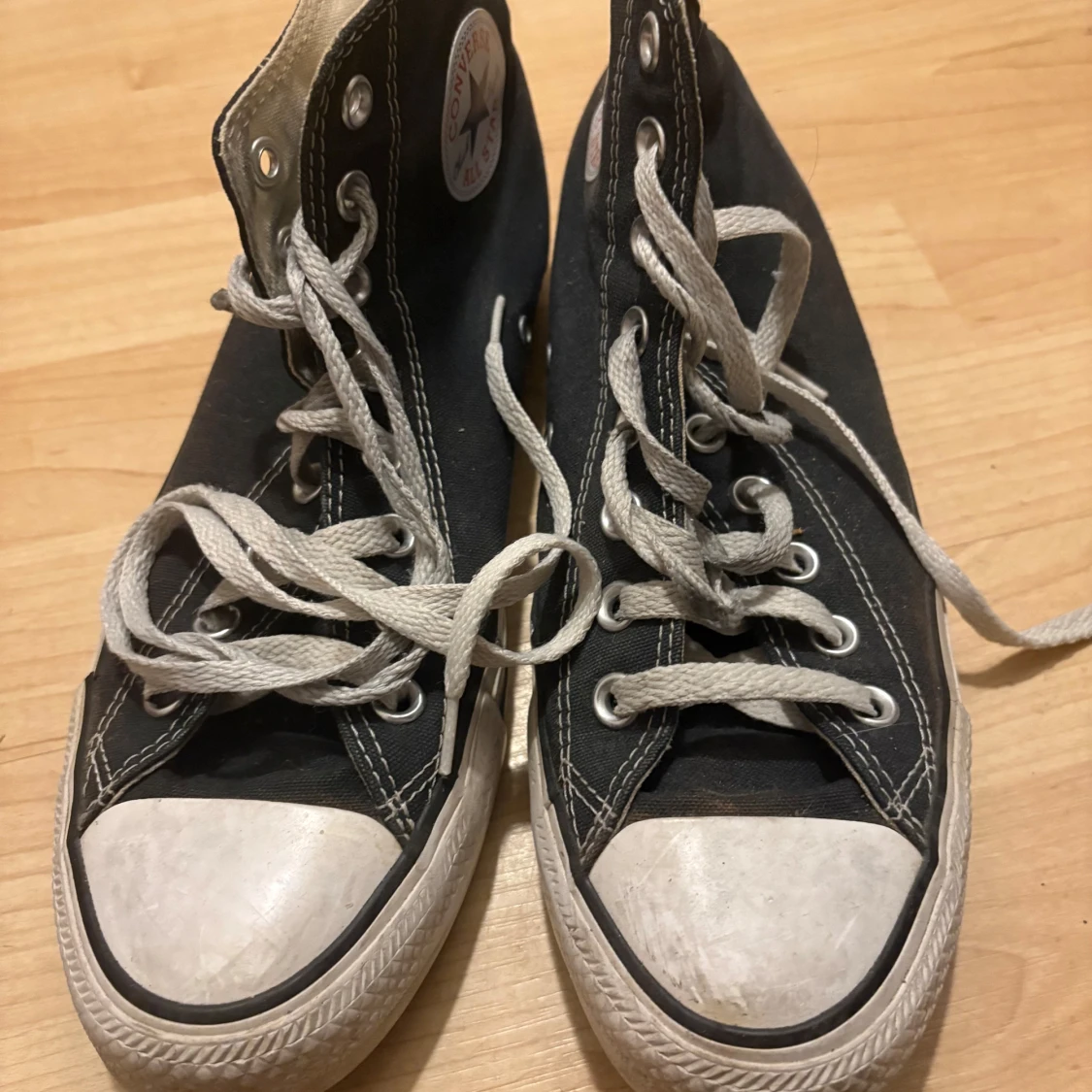 Svarta Converse Chuck Taylor High