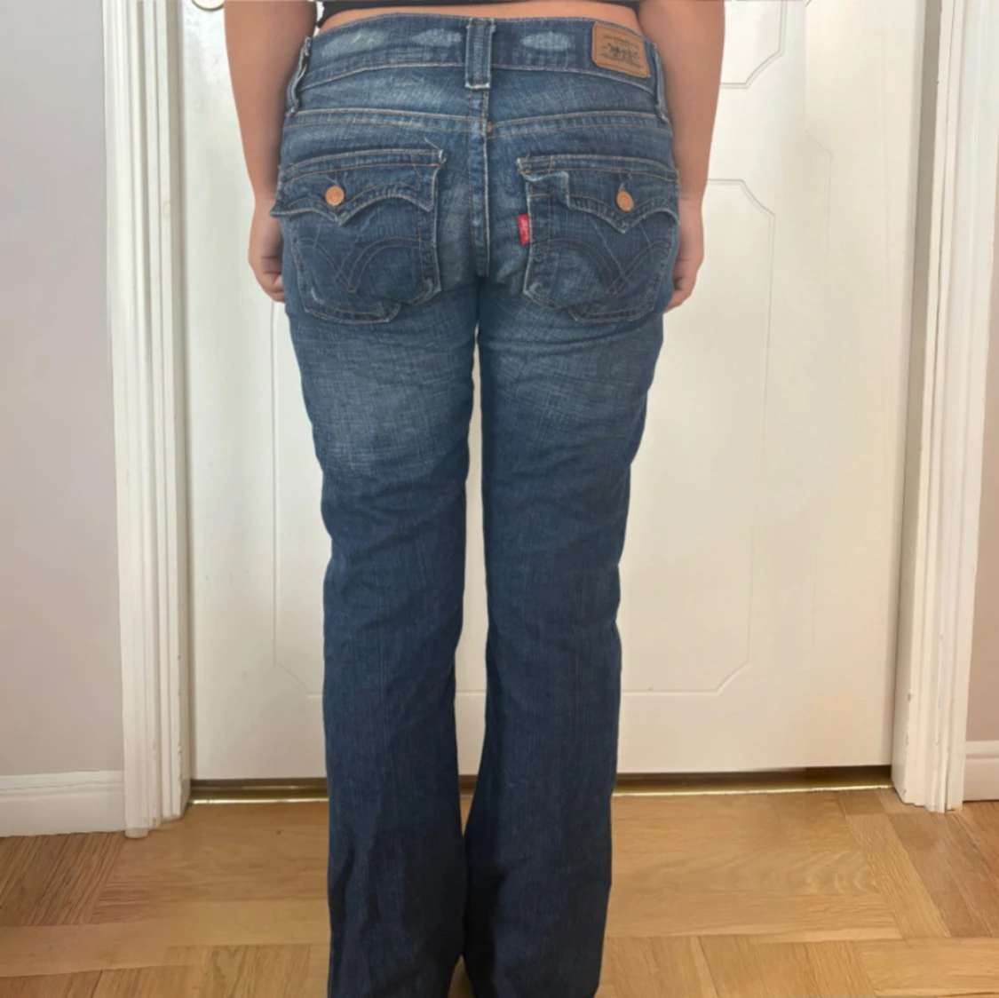 Lågmidjade Levis bootcut jeans - 1
