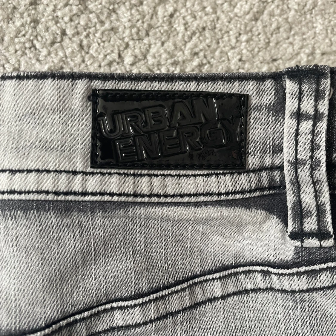 Grå jeanskjol med stjärnor - 2