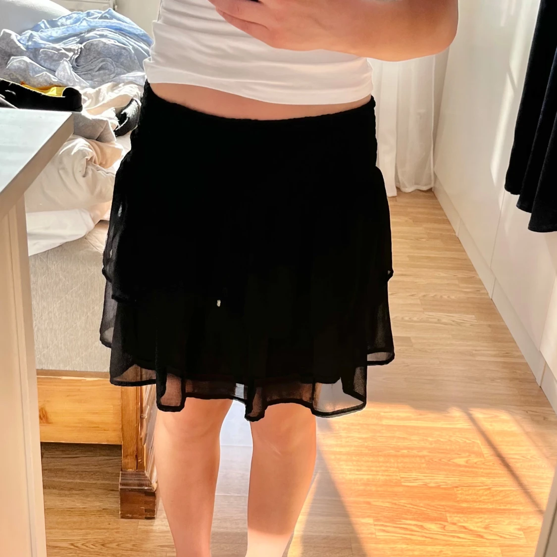 Svart volangkjol - 1