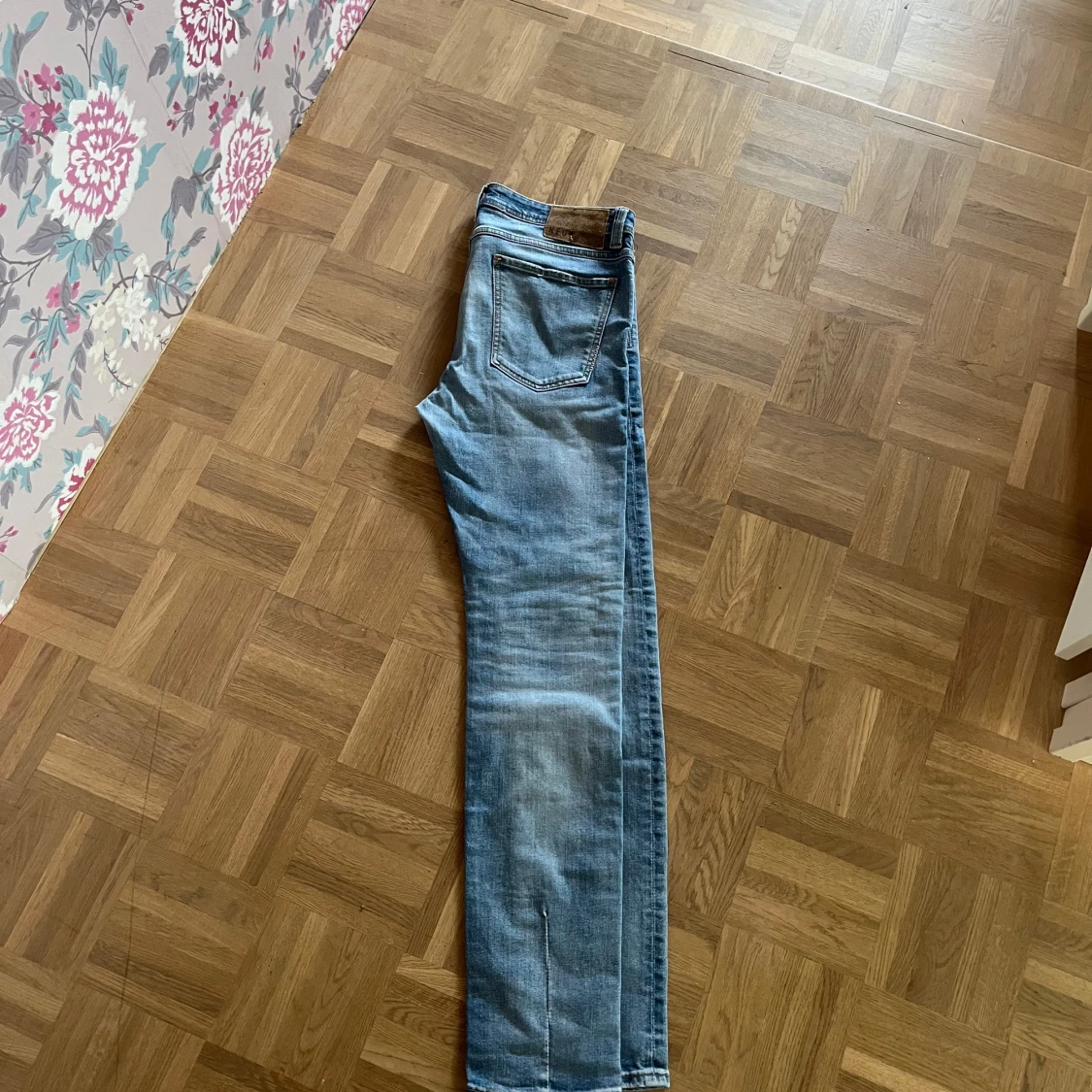 Ljusblå jeans från Neuw - 3