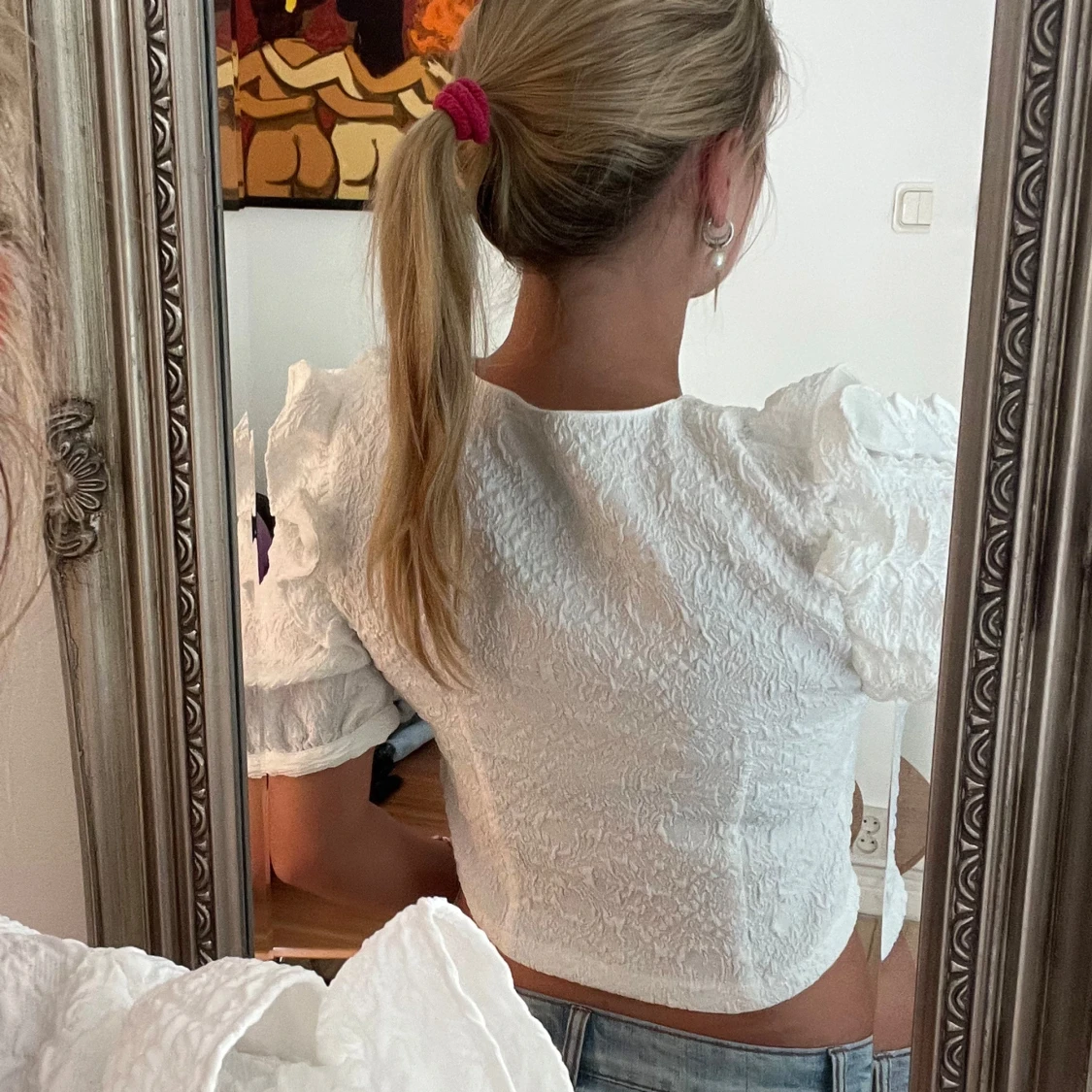 Vit croppad blus med puffärm - 1