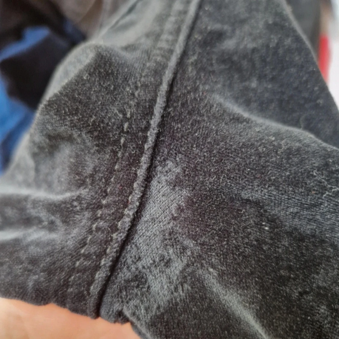 Svarta sammetsbyxor från Diesel  - 4