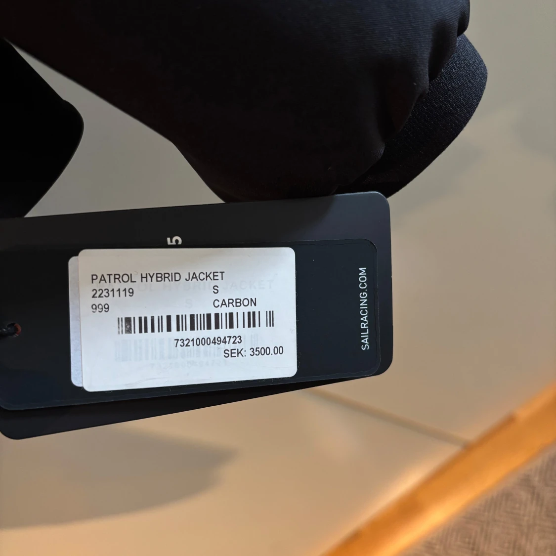 Svart hybridjacka från Sail Racing - 1