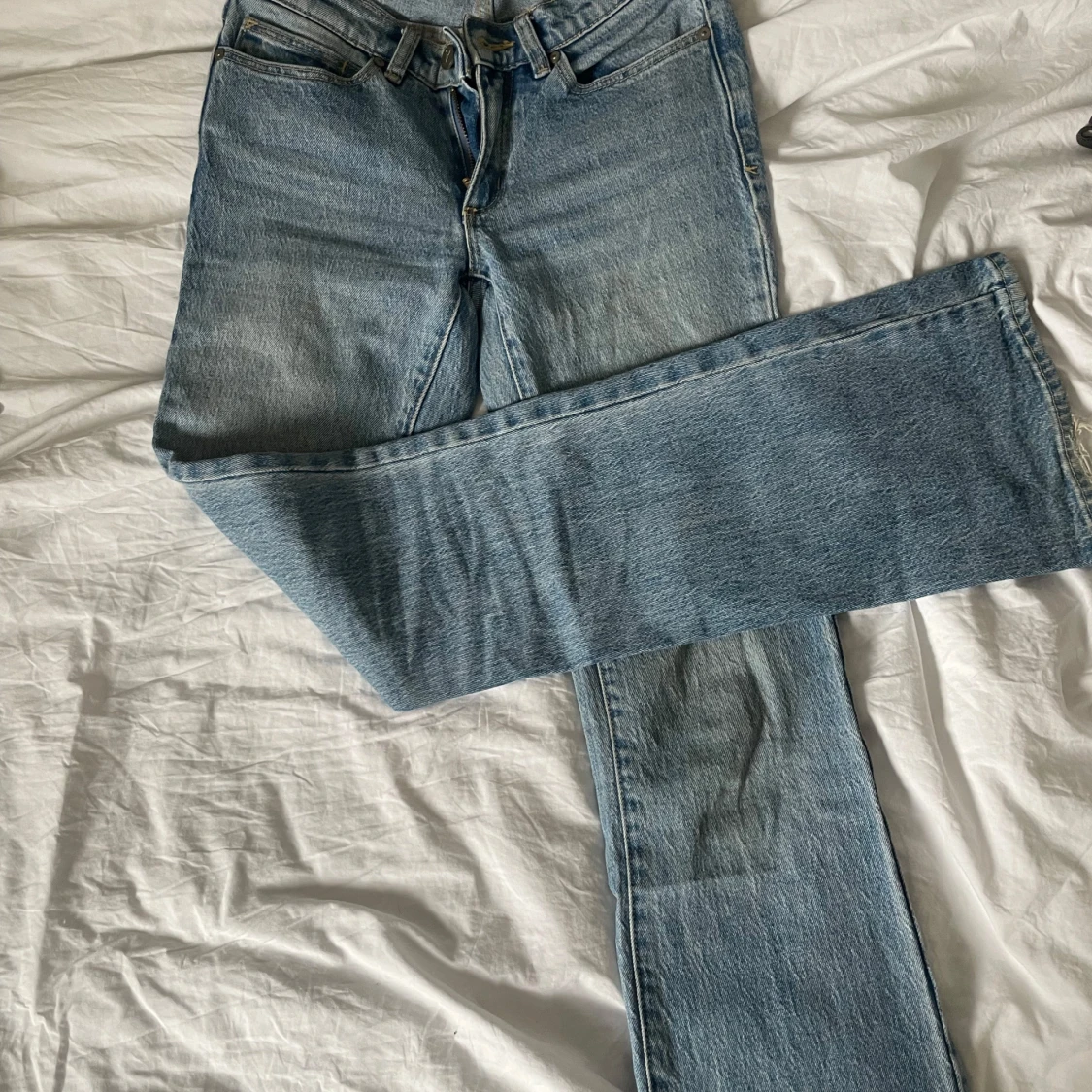 Blå low boot jeans från Abrand Jeans - 1