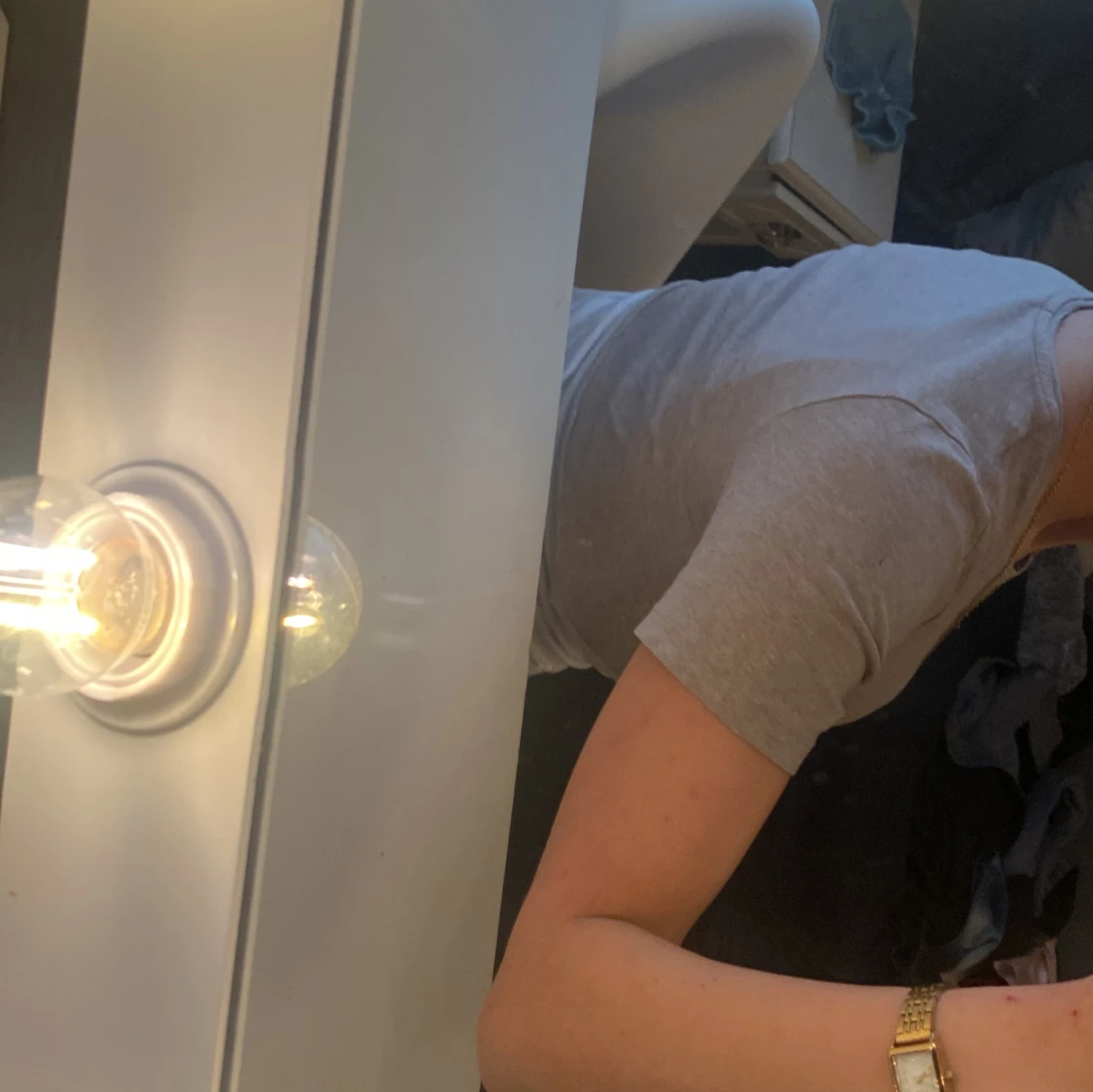 Beige croppad t-shirt - 2