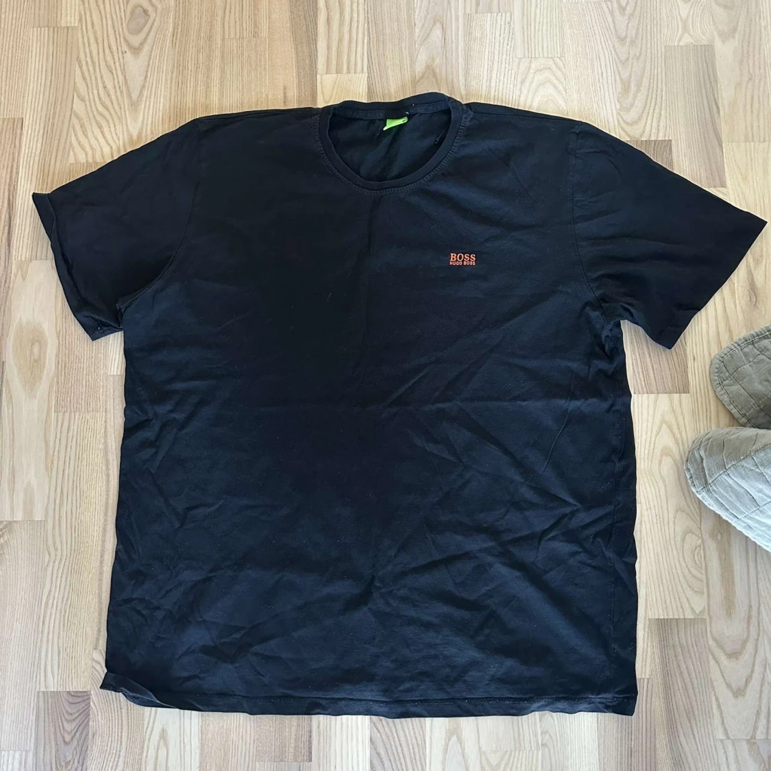 Svart t-shirt från BOSS