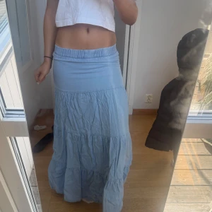 Långkjol  - Jättesnygg långkjol från only perfekt till sommaren💗💗