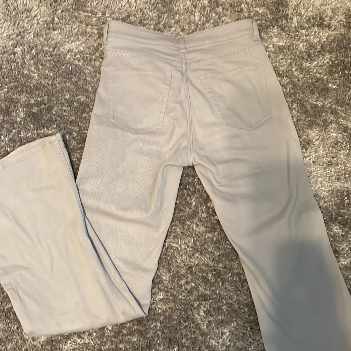 Ljusgråa bootcut jeans - 1