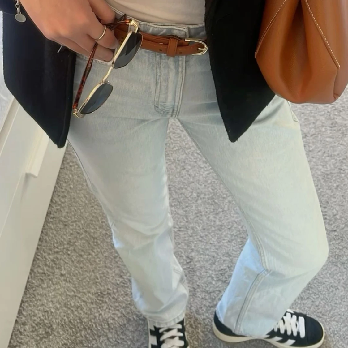 Ljusblå jeans/Jasnoniebieskie dżinsy