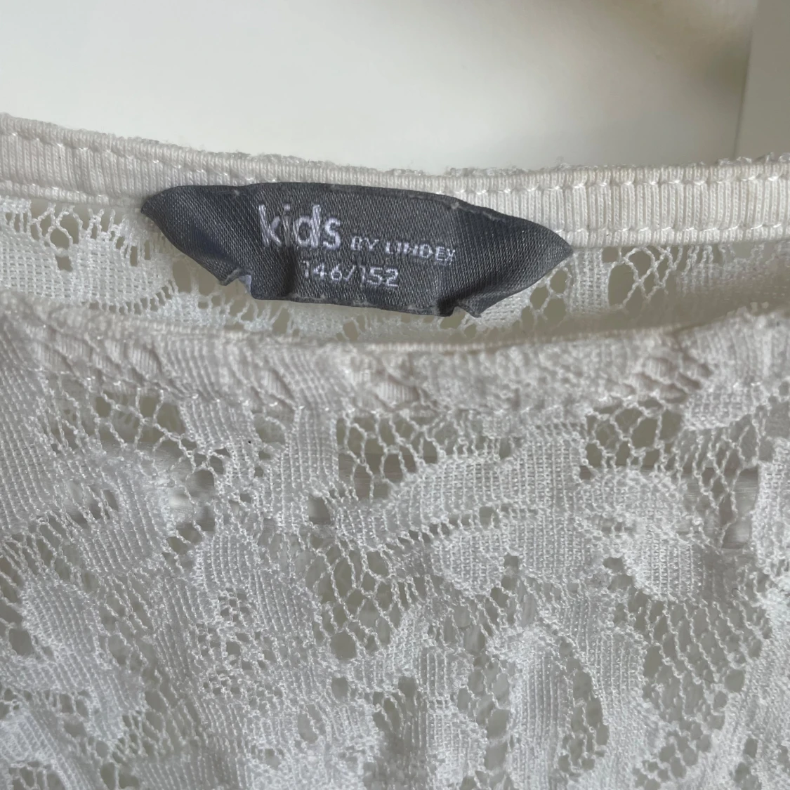 Lindex vit spets poncho - 2