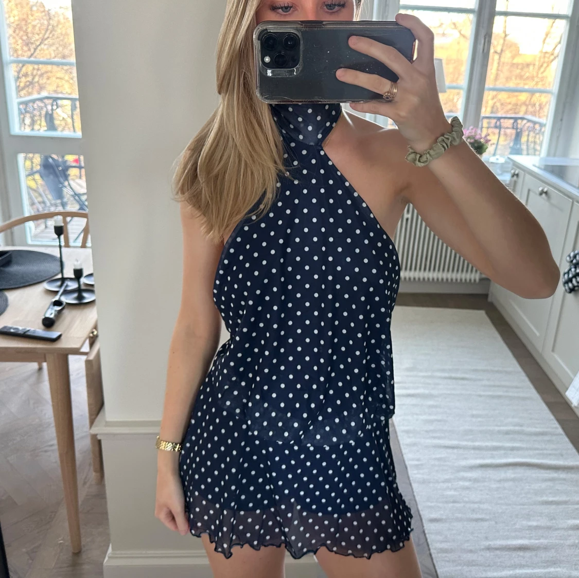 Blå halterneck klänning