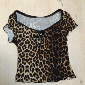 Leopard topp - Leopard topp, använd 1 gång🧡