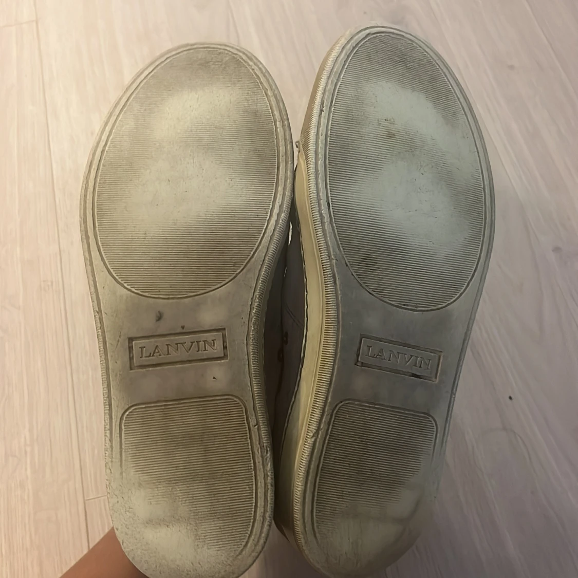 Lanvins - 2