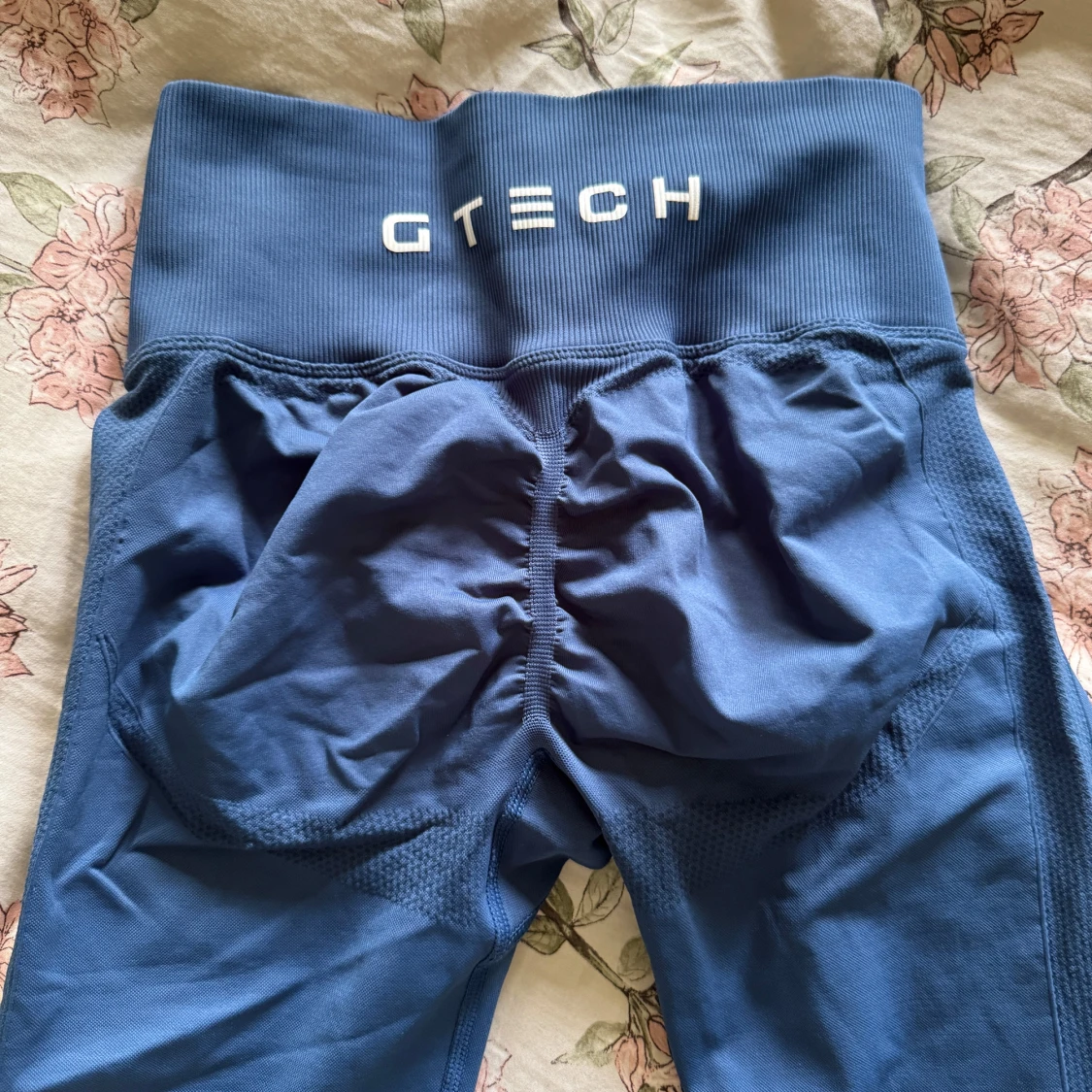 Blåa tränings byxor - 1