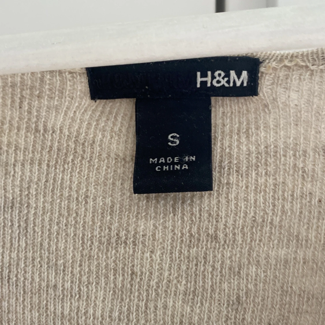 Beige ribbad kofta från H&M - 2