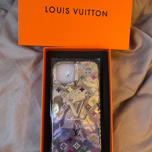 Iphone 15 skal - Lv skal, oanvänt 