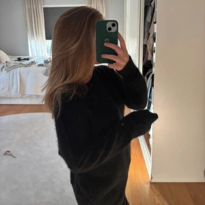 Svart stickad tröja By Malene Birger  - En tröja från By Malene Birger i mycket bra skick! 