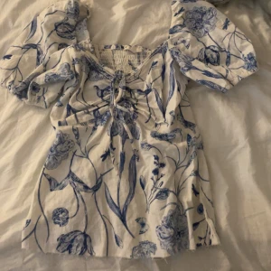Topp - Så söt topp från Hm🥰