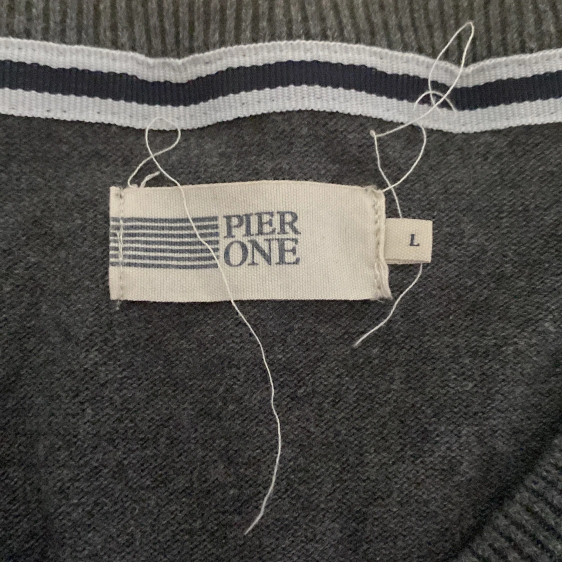 2 stickade tröjor Pier One & Park Lane L - 1