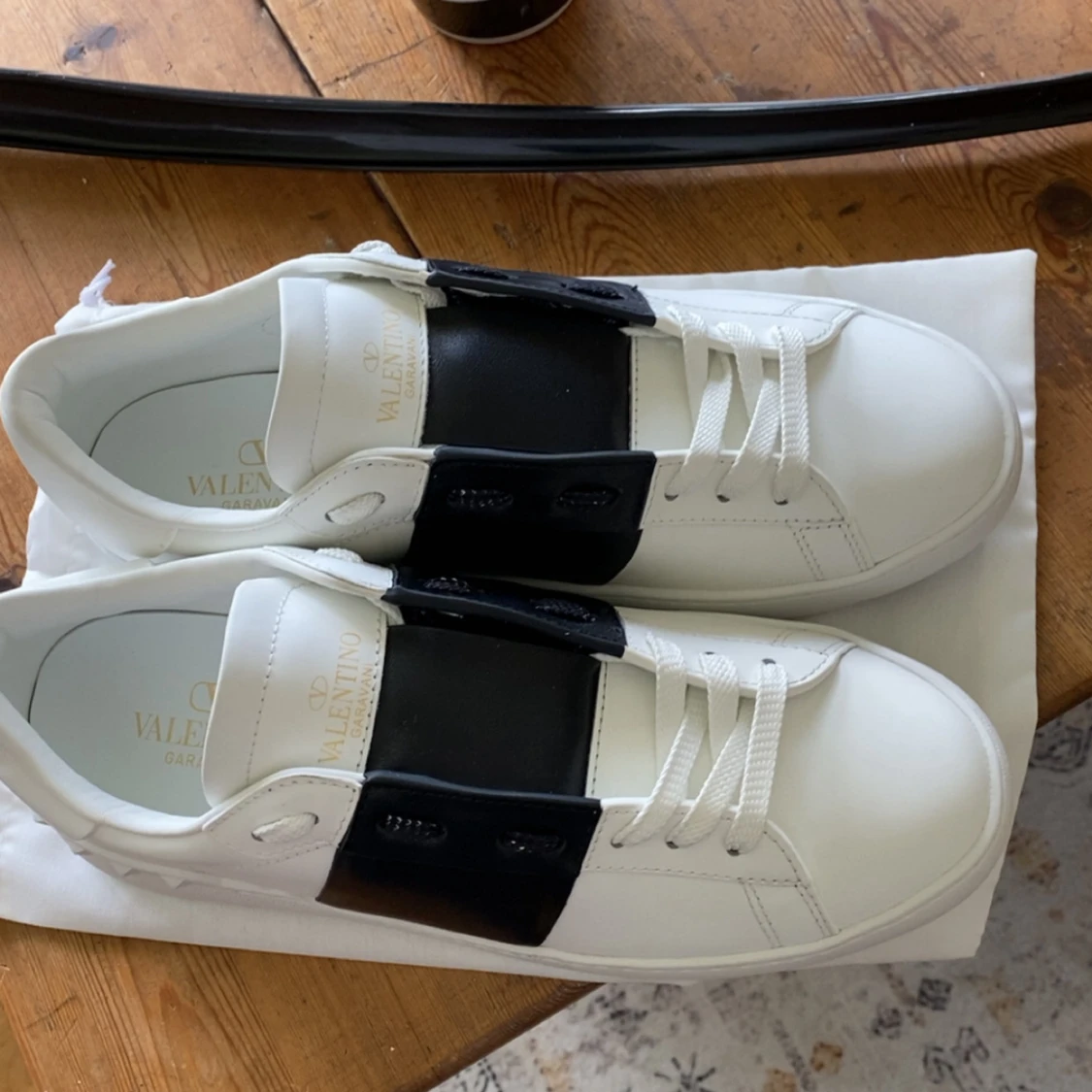 Valentino Garavani Opens vita - 4