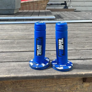 Handtag till moppe - Fick hem dessa i fel färg och säljer dom. Det är Protaper.