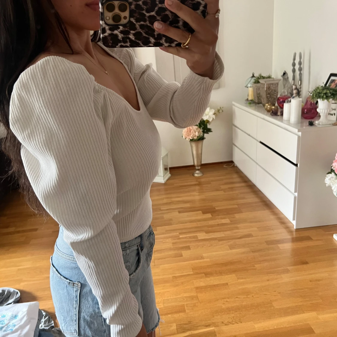 Vit ribbad topp från H&M - 1