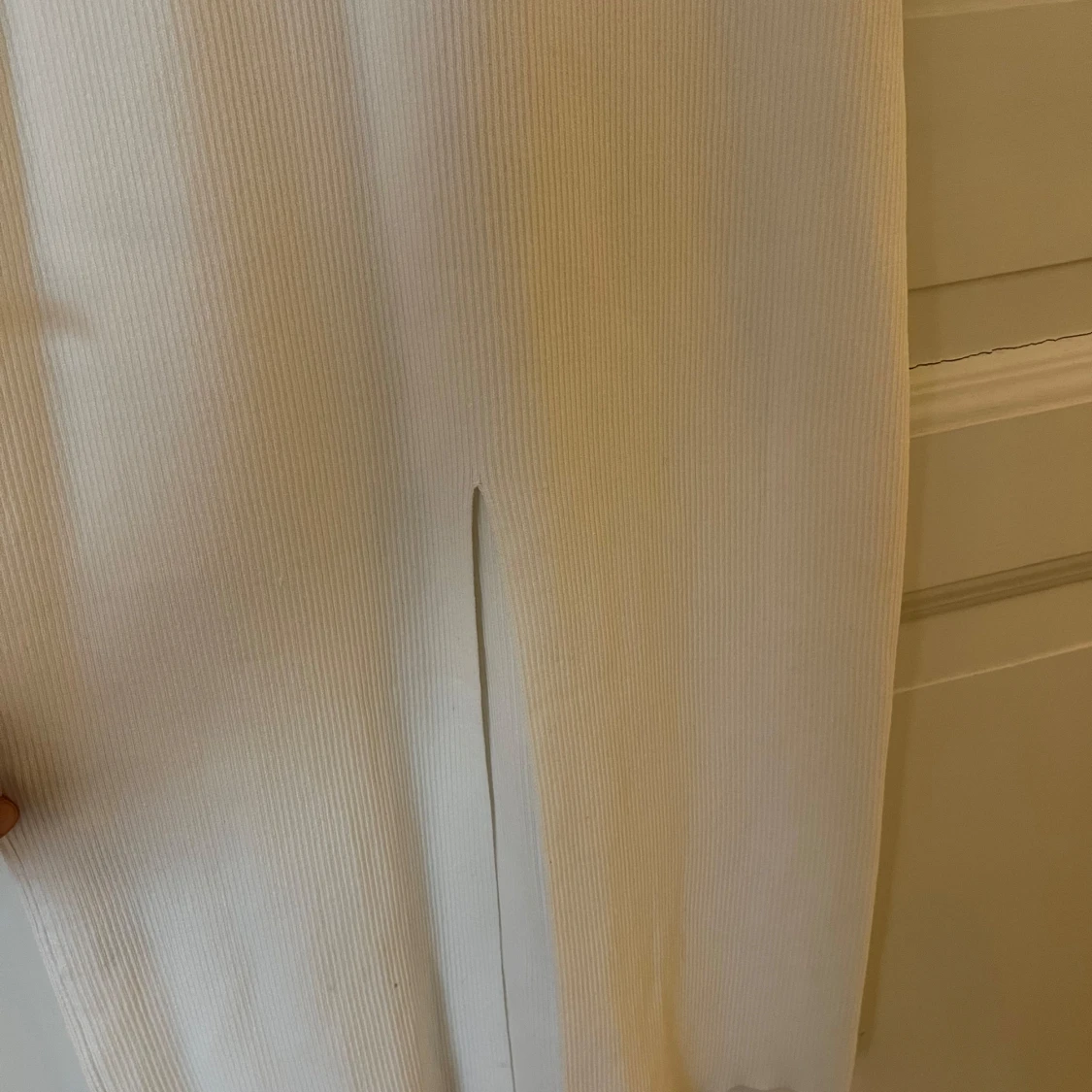 Vit ribbad långklänning från NA-KD - 3