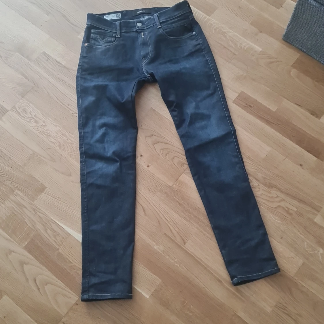 Mörkblå jeansbyxor Replay - 2