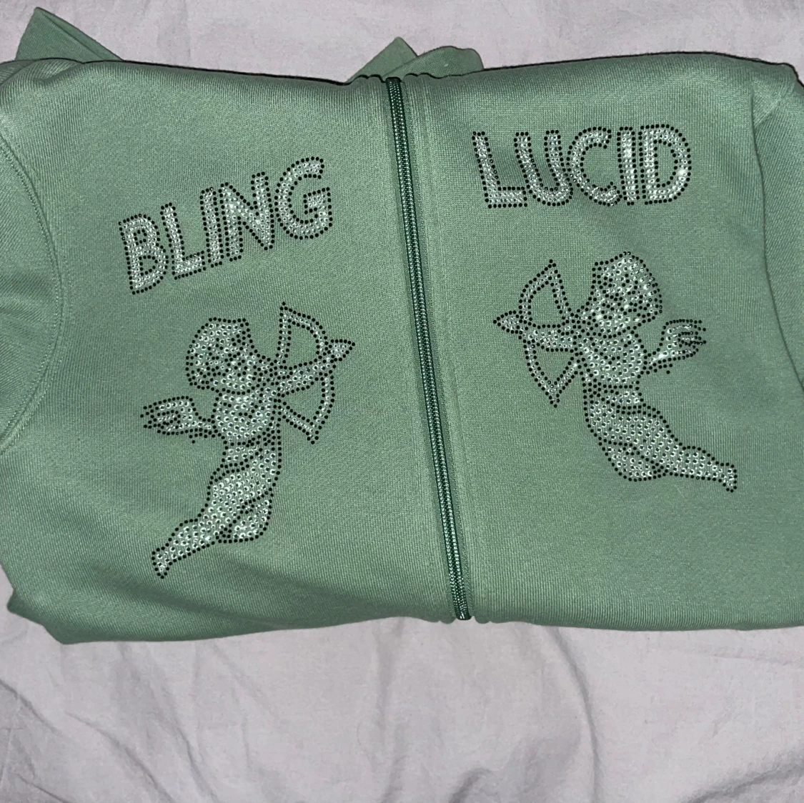 Grön ziphoodie från Bling Lucid - 1