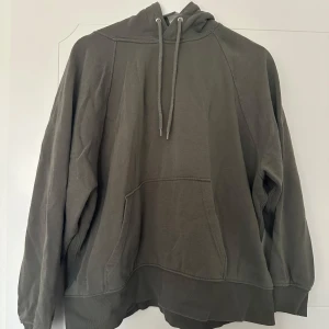 Hoodie - Använd men i jättefint skick!