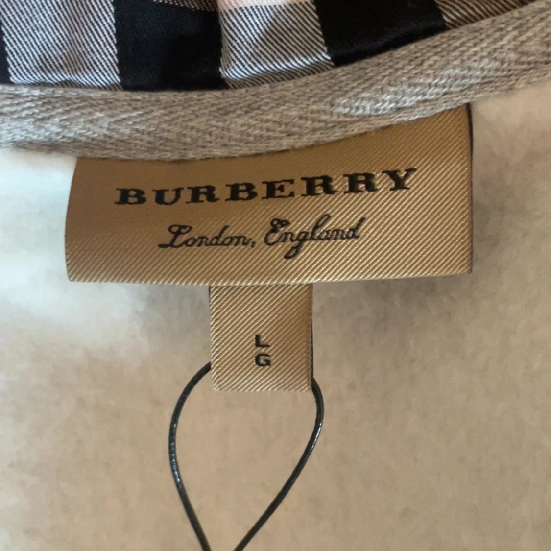 Grå huvtröja från Burberry - 1