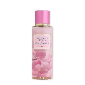 Victoria's Secret Pure Seduction Daydream -  body mist från Victoria's Secret Pure Seduction Daydream. 250 ml och den är aldrig använd💗