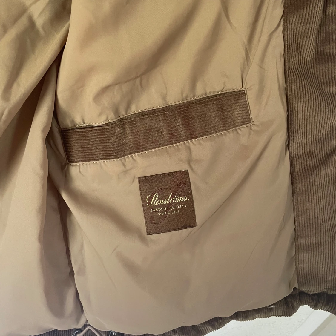 Brun manchesterdunväst från Stenströms - 3