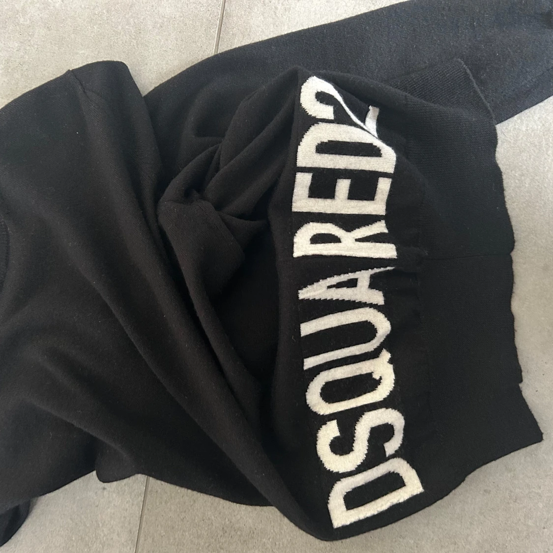 Svart stickad tröja från Dsquared2 - 3