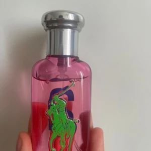 Ralph lauren parfym  - Nästan helt ny, använd endast några gånger. 