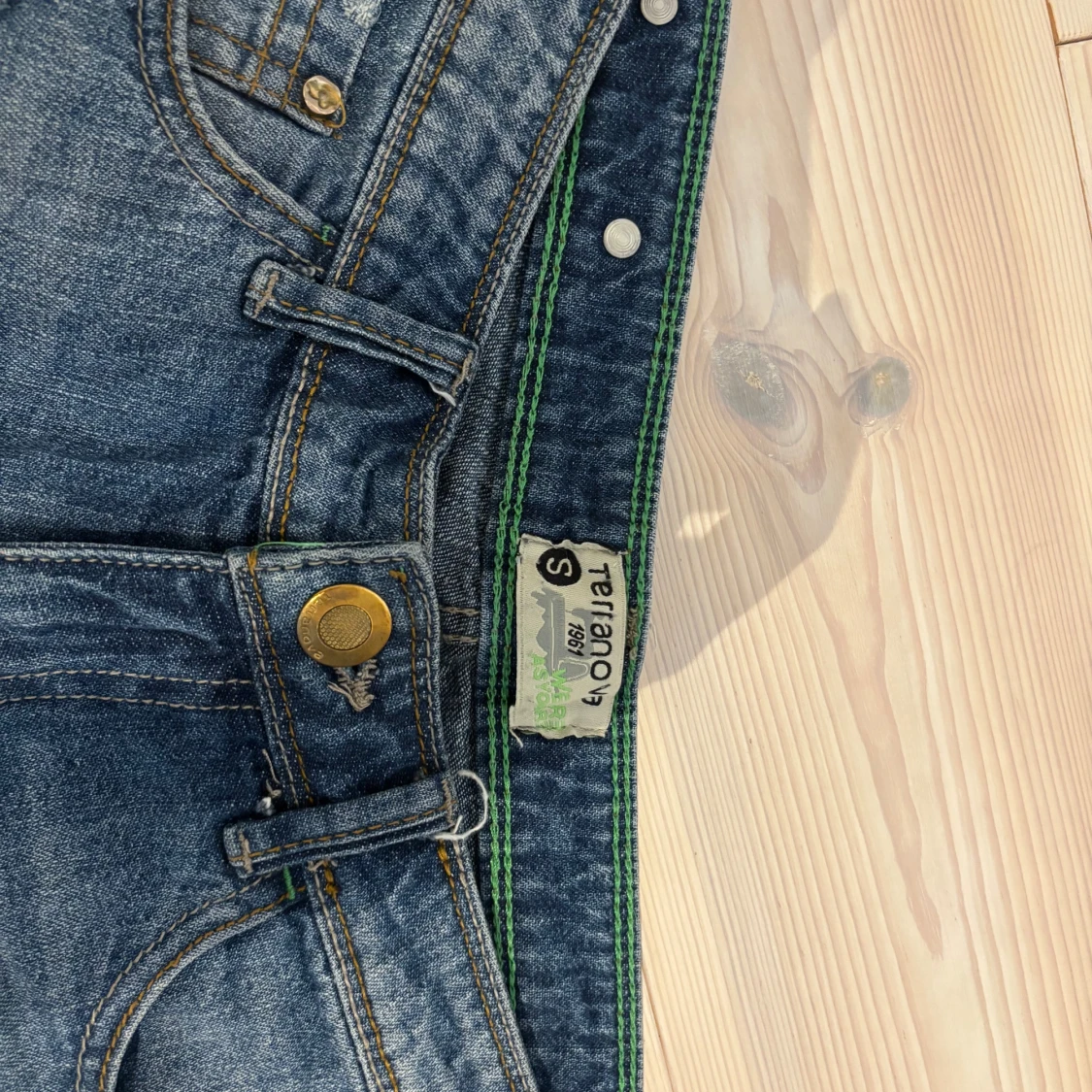 Blå jeansshorts med slitningar Terranova - 2