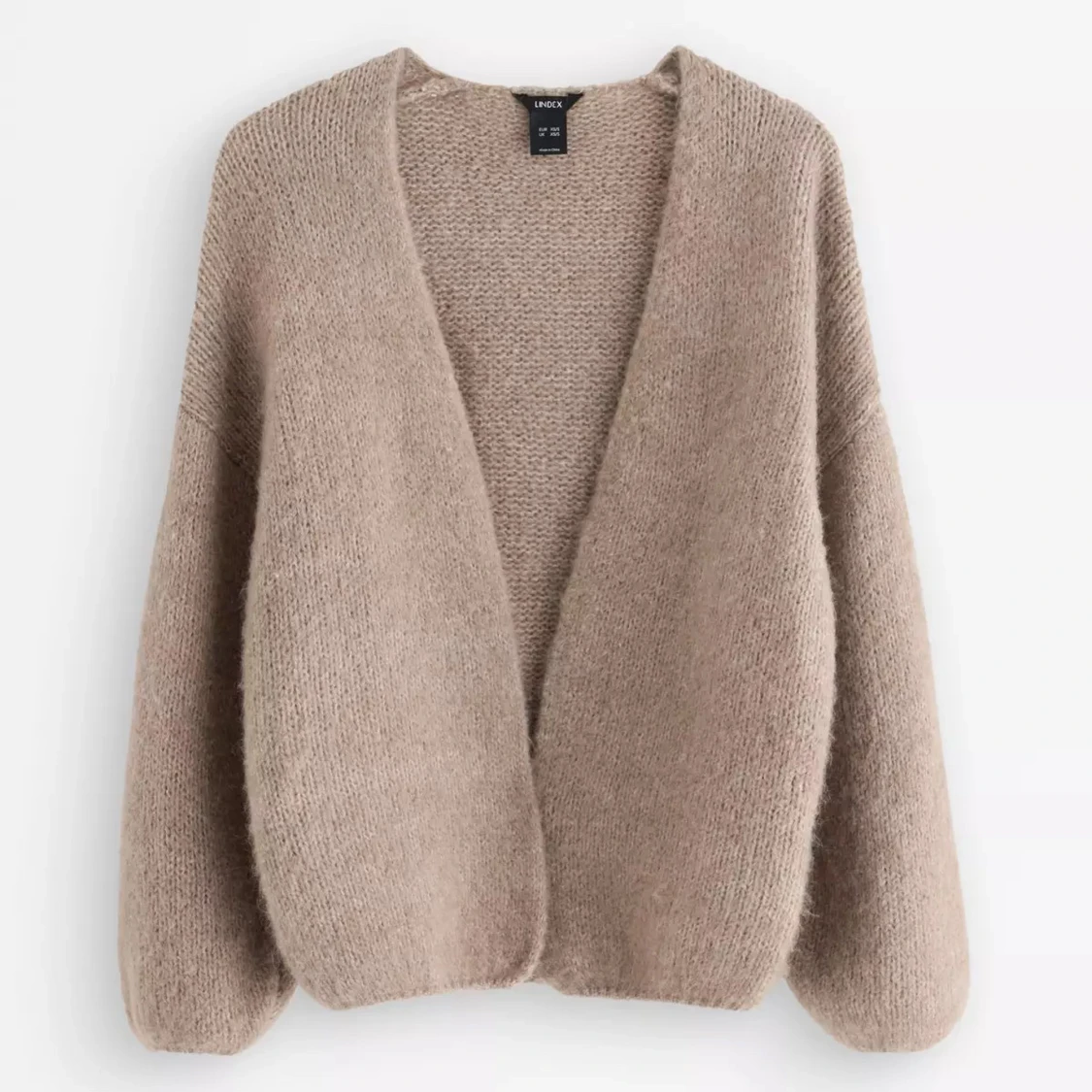 Beige stickad kofta från Lindex