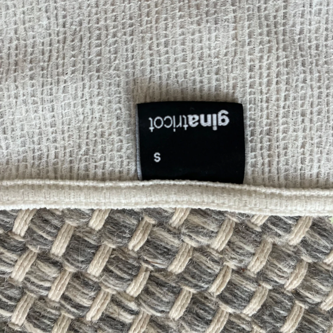 Vit omlott blus från Gina Tricot - 2