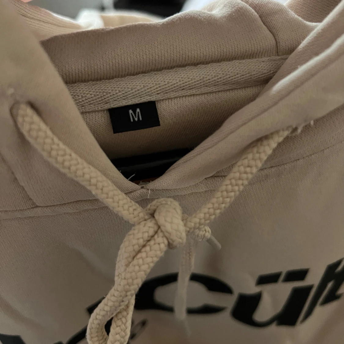 Beige Dirt Cult hoodie med tryck - 3