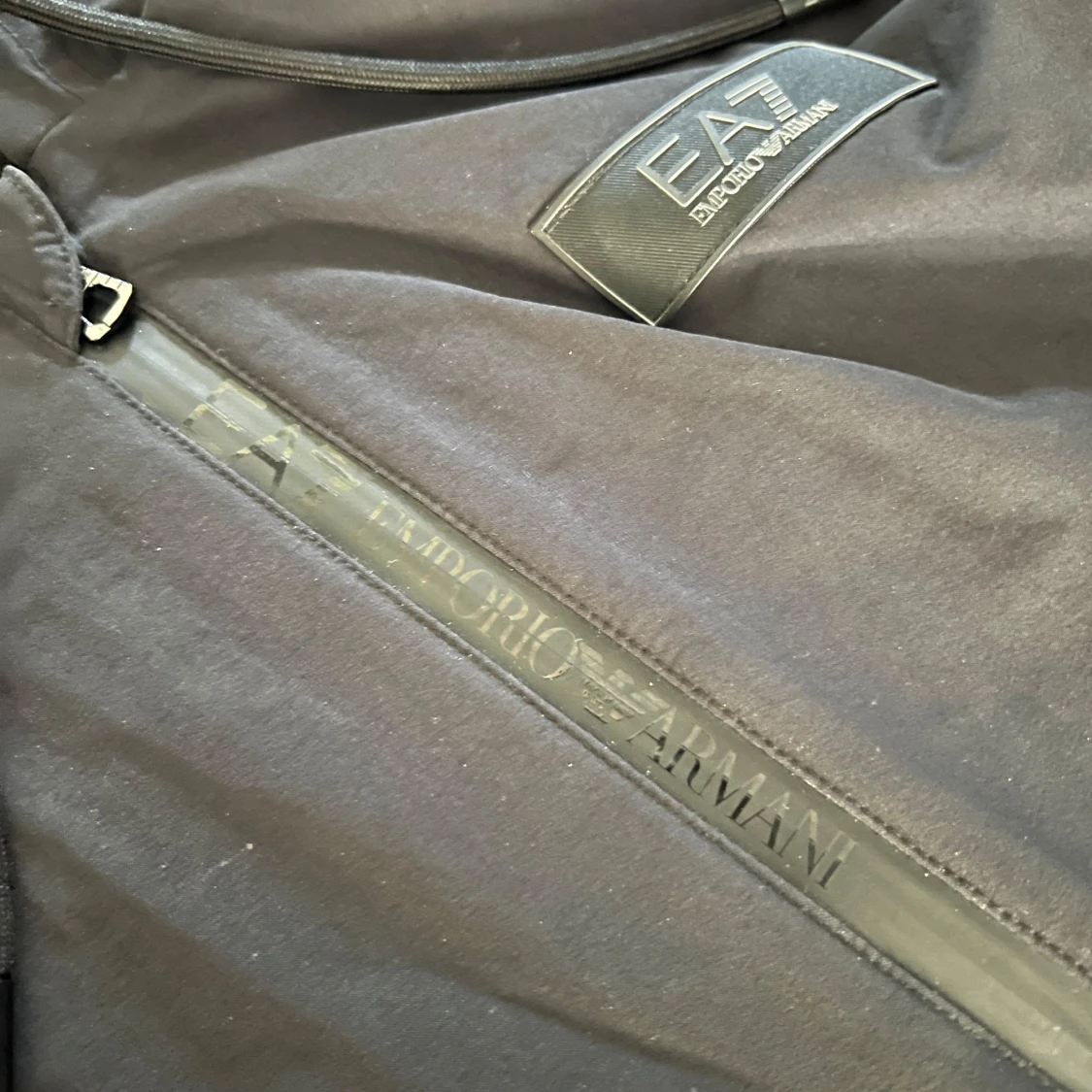 Armani vindbreaker - 1