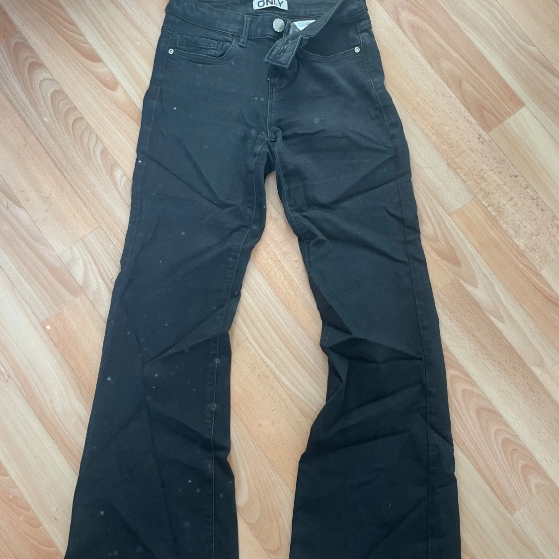 Svarta bootcut byxor från ONLY - 2