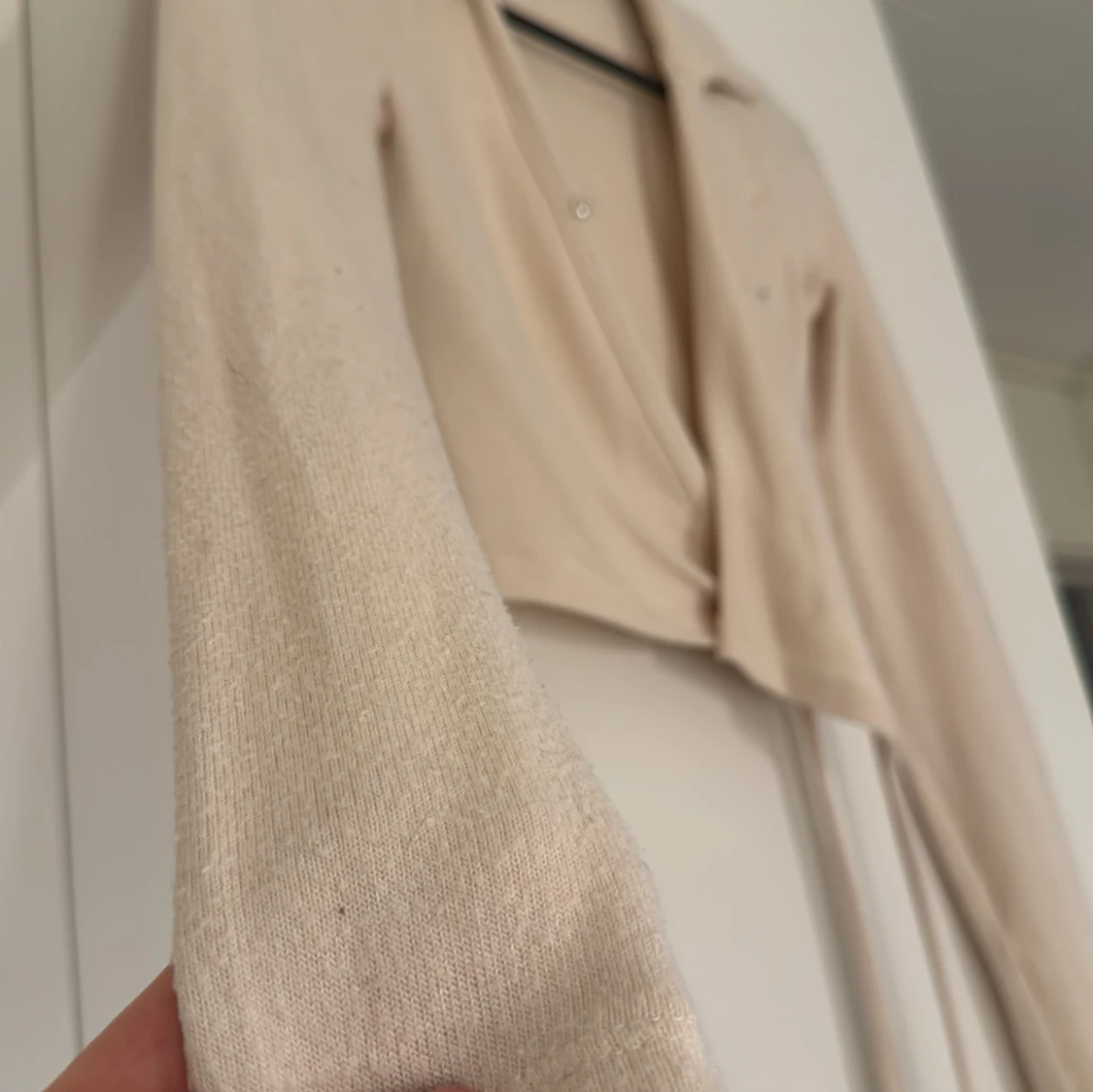 Beige omlottopp från Amisu - 3