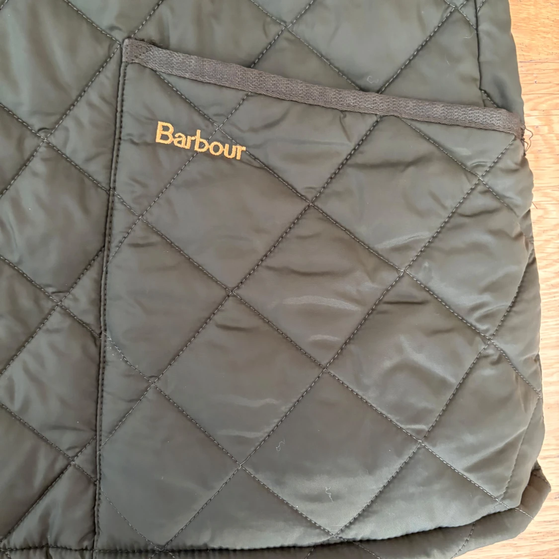 Grön quiltad Barbour jacka M - 1