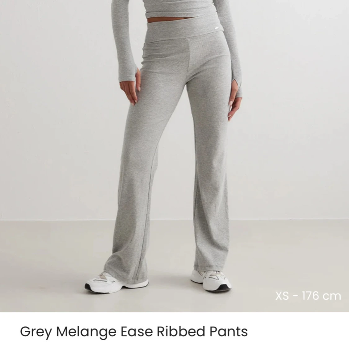 Grå ribbade byxor från Aim'n XS