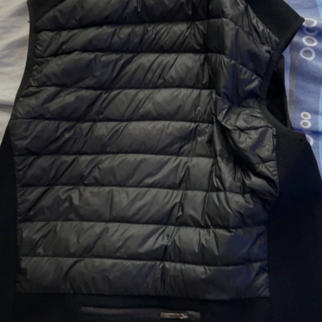 Svart dunväst från Parajumpers - 1