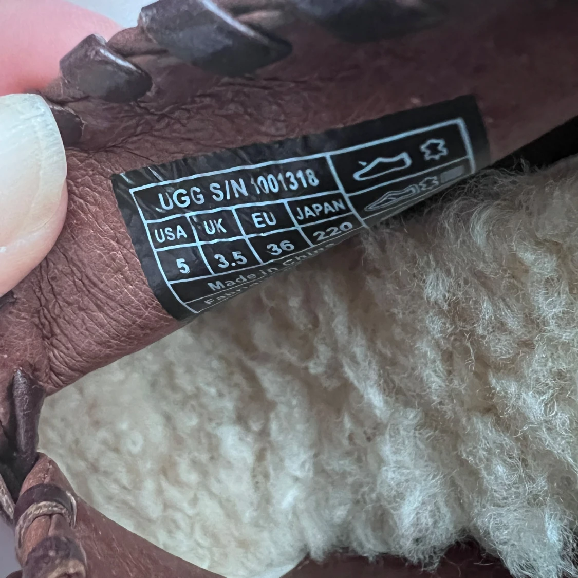 Bruna klackade boots från UGG, stl 36 - 3