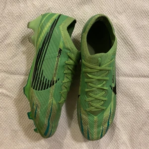 Nike Mercurial 15 dreamspeed fotbollsskor - Bra skick mercurials inga hål eller deformationer 8/10 skick storlek 40.5