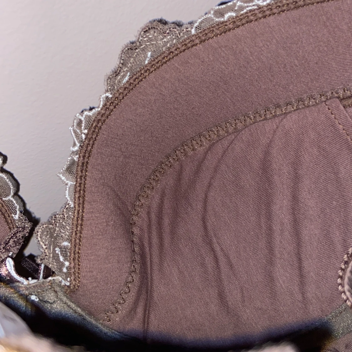 Brun push up-bh med spets från LingaDore - 2